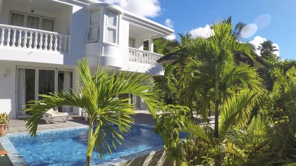 Villa 2 mit zwei Schlafzimmern und Tauchbecken